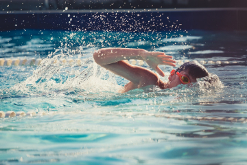 swimming-821622_1280